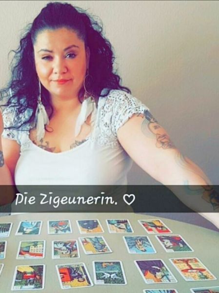 Gipsy - Blockaden lösen - Hellsehen mit Hilfsmittel - Chakren-Harmonisierung - Arbeitslosigkeit - Seelenpartner Gipsy - Blockaden lösen - Hellsehen mit Hilfsmittel - Chakren-Harmonisierung - Arbeitslosigkeit - Seelenpartner