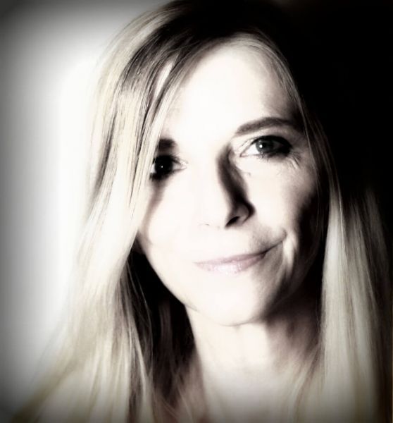 Angela - Selbständigkeit - Lenormandkarten - Tarot & Kartenlegen - Finanzen - Liebe & Partnerschaft Angela - Selbständigkeit - Lenormandkarten - Tarot & Kartenlegen - Finanzen - Liebe & Partnerschaft